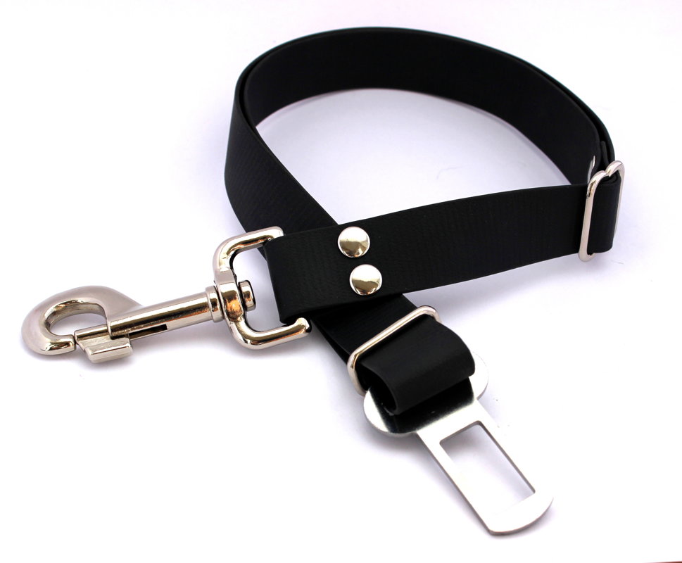 Dog safety seat belt for cars, width 2,5 cm, thickness 1,5 mm